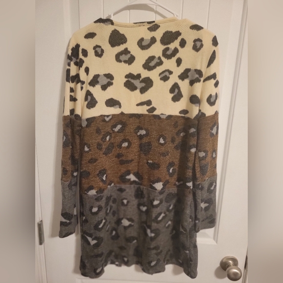 Red Lolly Animal Print Open Front Cardigan Mid Thigh Length Size Small - Picture 4 of 4